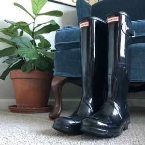 Hunter Classic Tall Rain Boots
